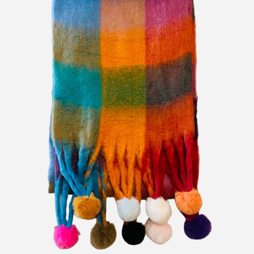 NWOT Multicolor Plaid Blanket Scarf